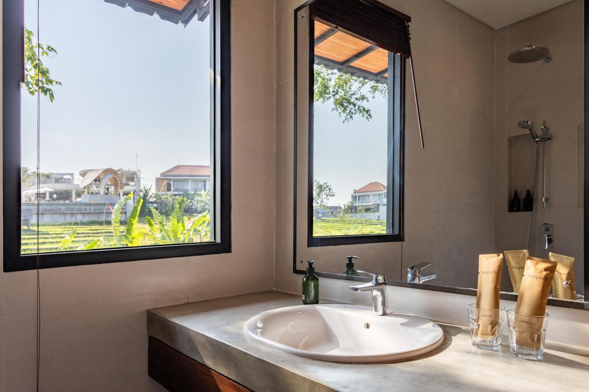 Paripadi Studio Canggu Экстерьер фото
