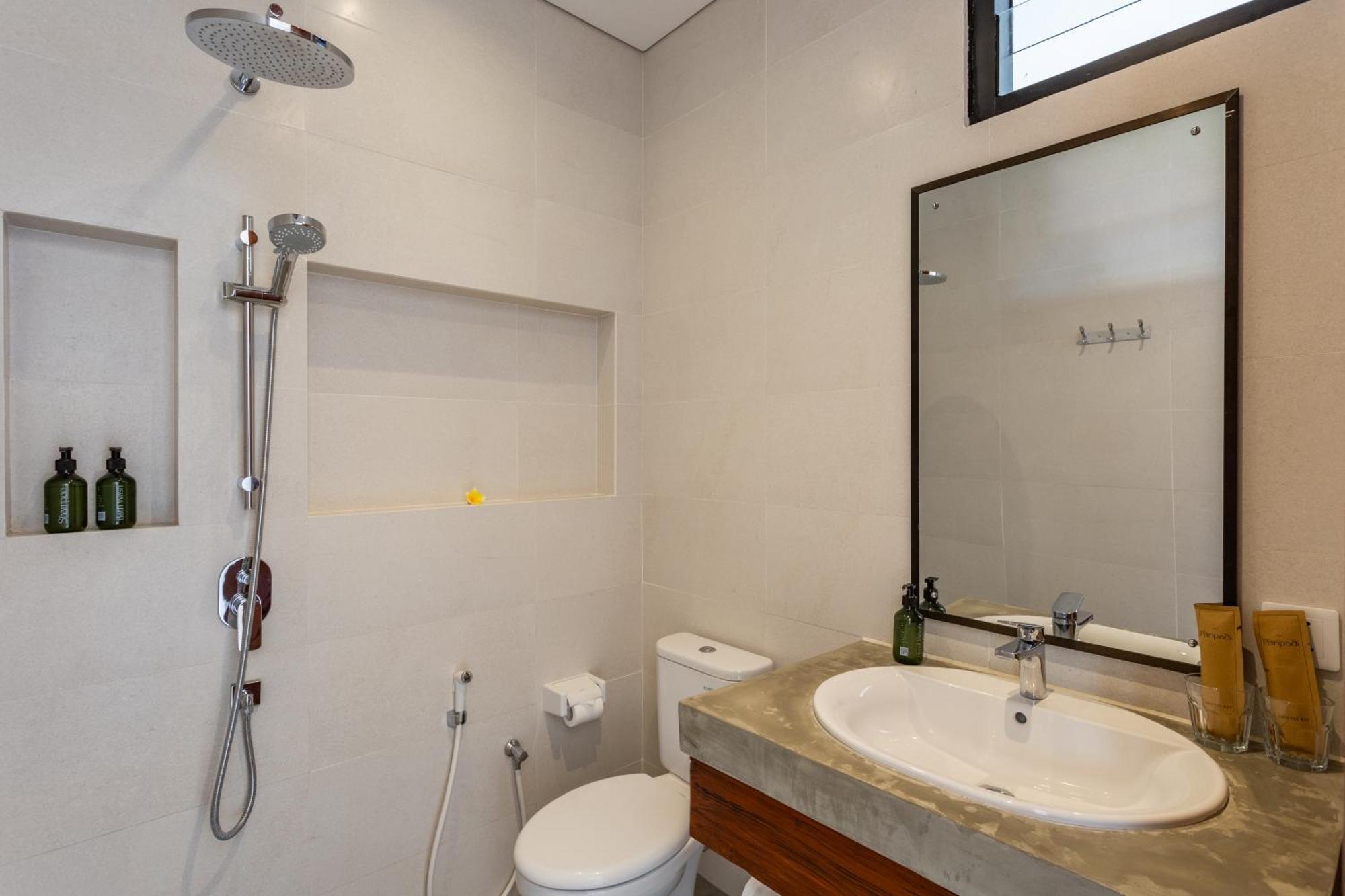 Paripadi Studio Canggu Экстерьер фото
