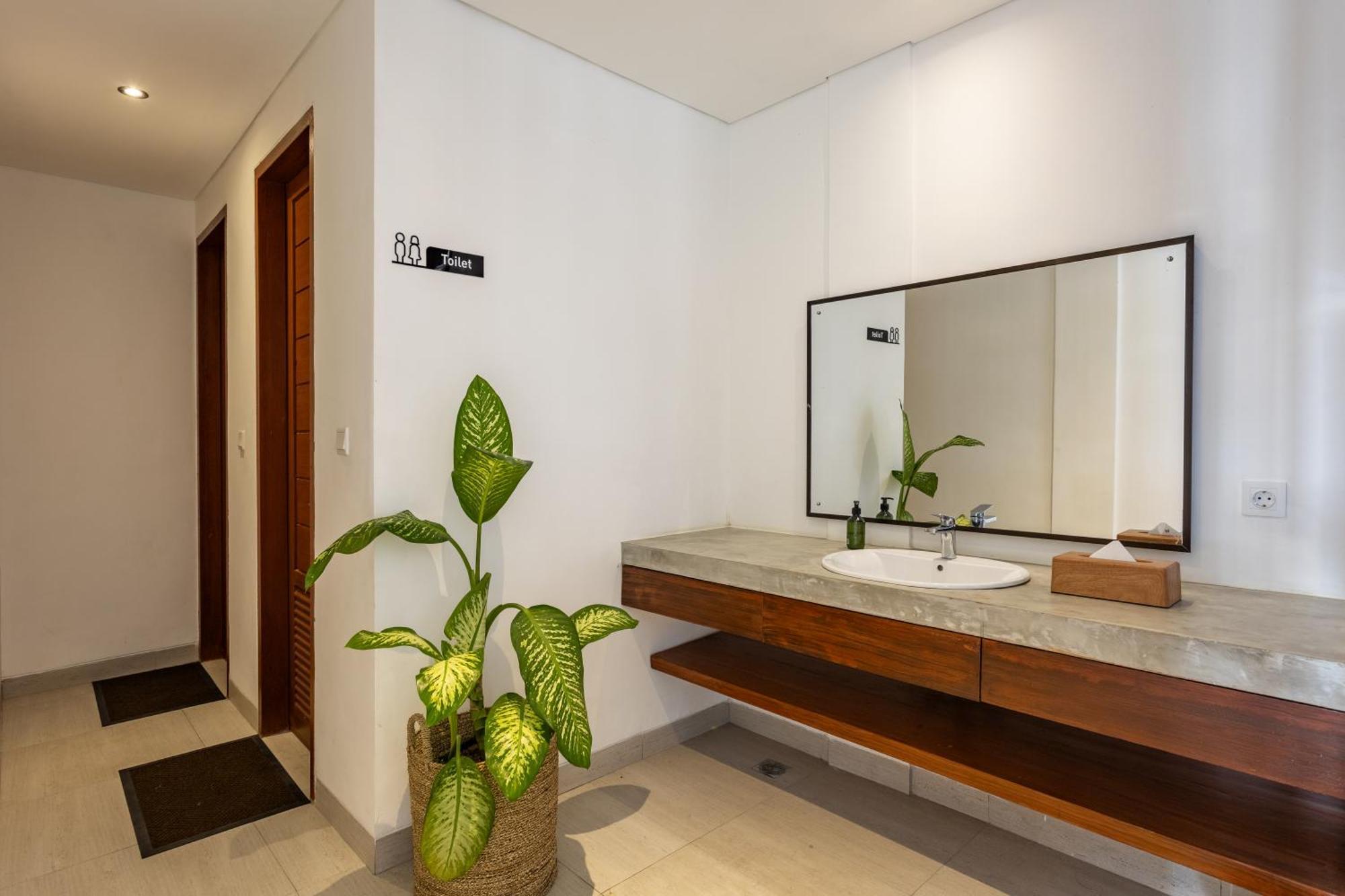 Paripadi Studio Canggu Экстерьер фото