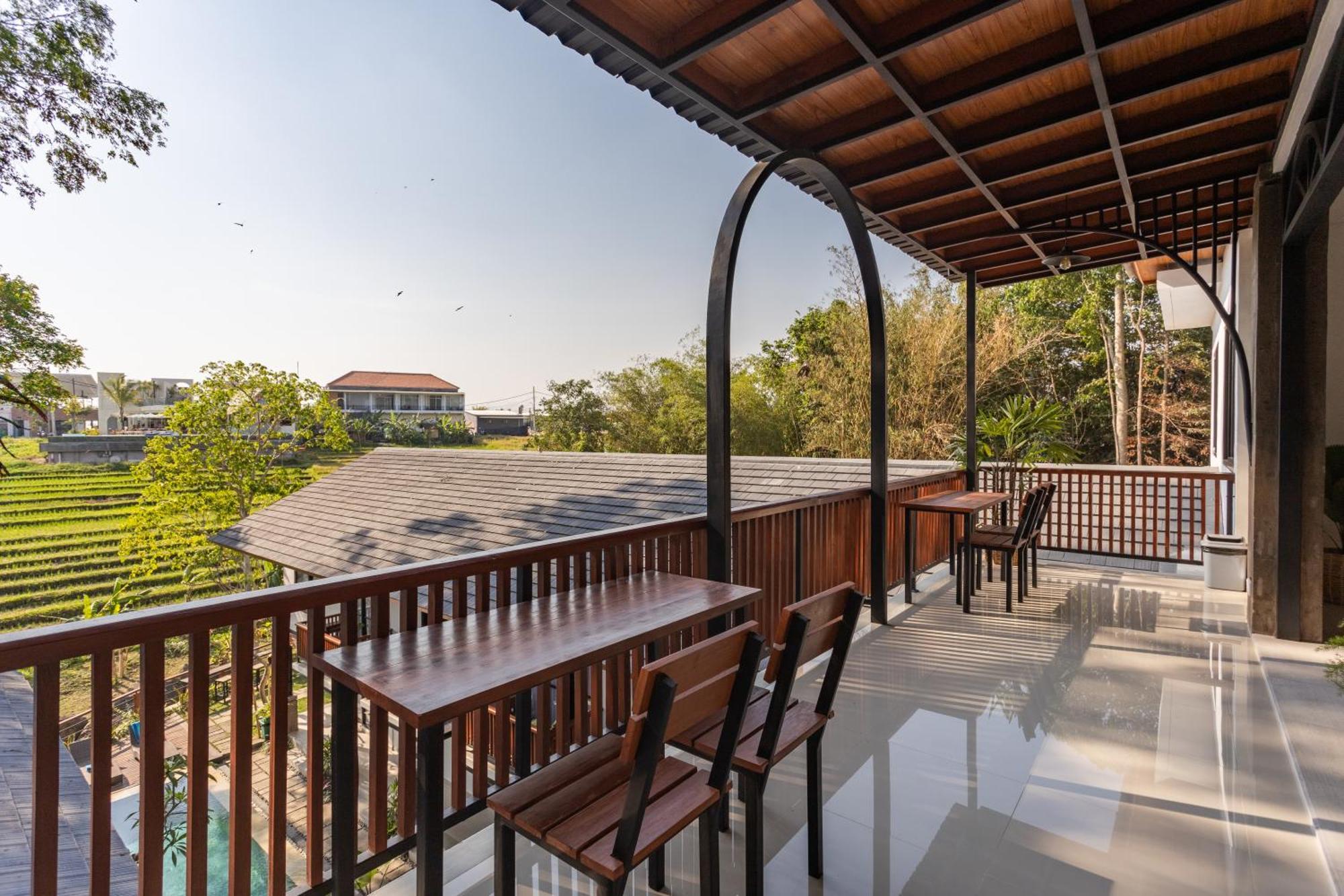 Paripadi Studio Canggu Экстерьер фото